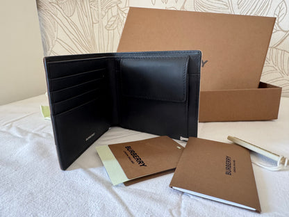 Burberry Men Sonny Wallet Bifold