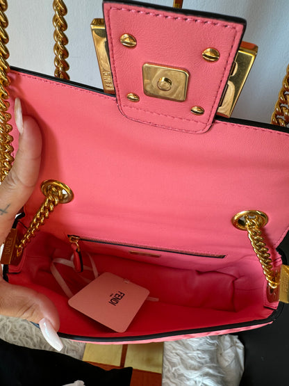 Fendi Baguette medium Pink