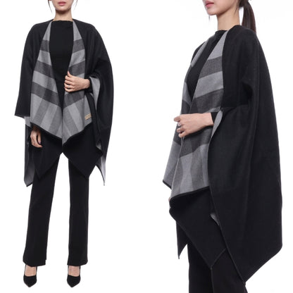 Burberry Cape in Wool CHARLOTTE Reversible New